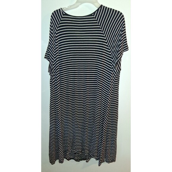 Old Navy Stripe Short Sleeve Dress Sz XXL - Picture 2 of 3